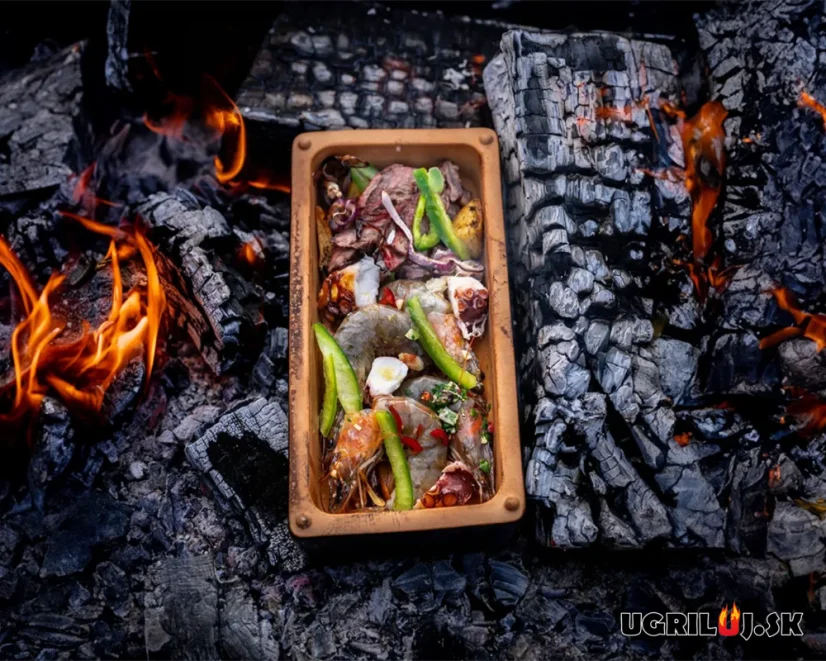 Bricknic Cooking Brick, Zapekacia miska na pečenie, Svetlá