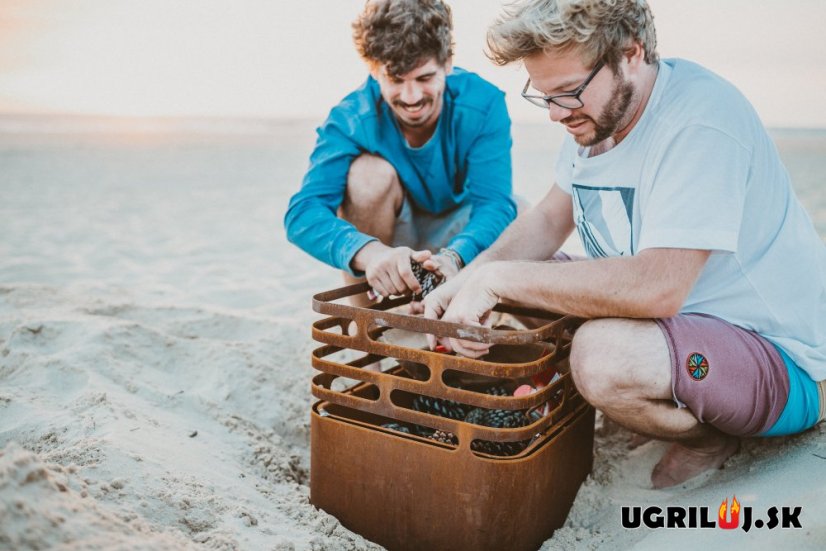 Ohnisko Höfats CUBE, rusty