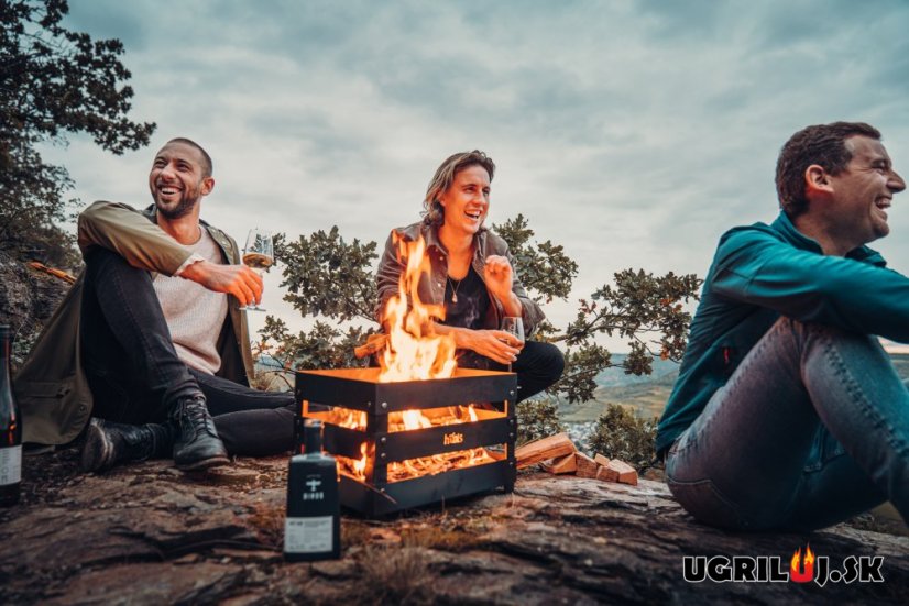 Ohnisko Höfats, CRATE