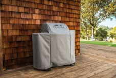 Kryt na peletový gril Traeger - IRONWOOD 650