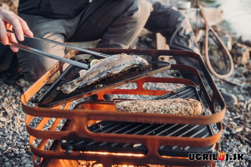 Ohnisko Höfats CUBE, rusty