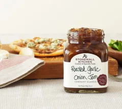 Čatní - Stonewall Kitchen Roasted Garlic Onion Jam, 369g
