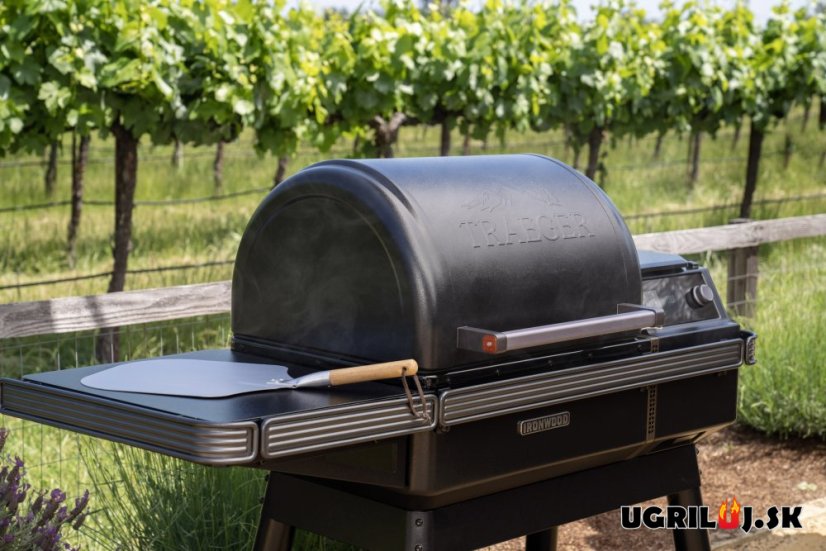 Peletový gril Traeger - IRONWOOD