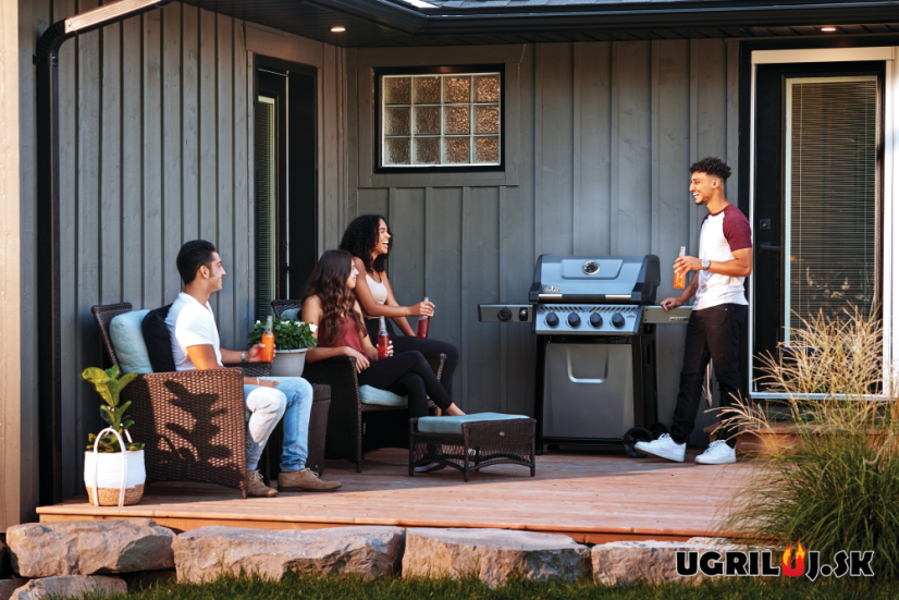 Plynový gril Napoleon  - FREESTYLE 425