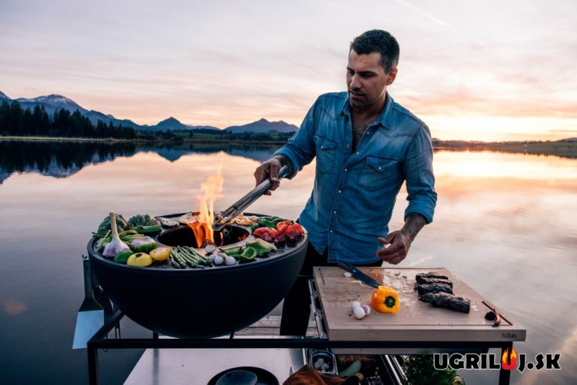 Vonkajšia kuchyňa Höfats "FIRE KITCHEN", s ohniskom Bowl 70 + platňa + hviezdicový stojan