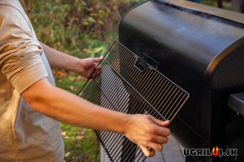 Peletový gril Pit Boss Navigator Pro Series 1600 WiFi