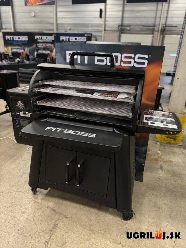 Peletový gril Pit Boss TITAN 1600, Competition Series PB1600CST