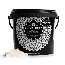 Škótska prémiová morská soľ Blackthorn Salt Flakes, biela, (vločky), 1400g