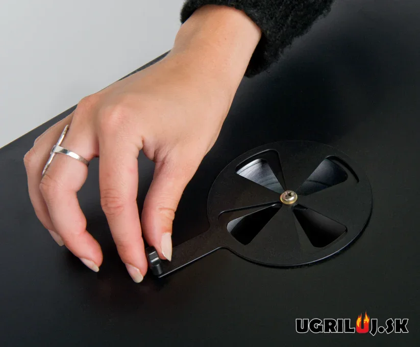 Udiareň Bradley Smoker 4, BTDS76CE , Digital