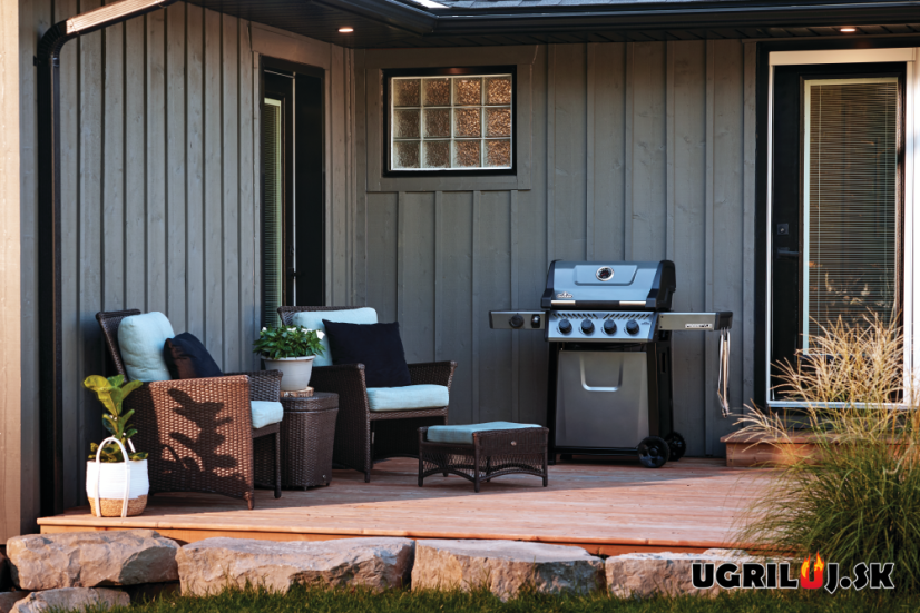 Plynový gril Napoleon  - FREESTYLE 425