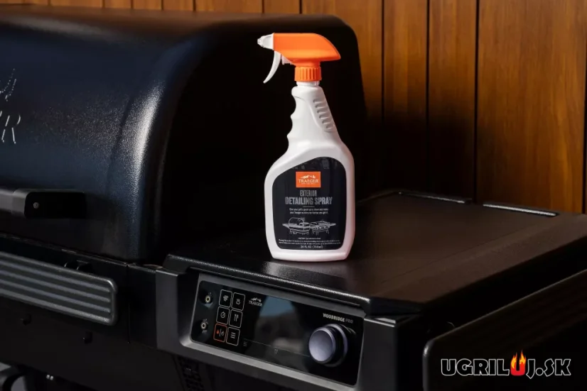 Čistič grilů Traeger – Exterior Detailing Spray, na vonkajšie povrchy, 709ml