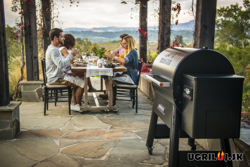 Peletový gril Traeger - IRONWOOD 885