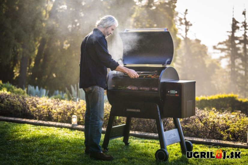 Peletový gril Traeger - IRONWOOD 885