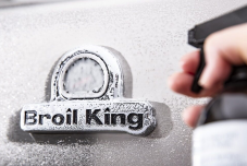 Čistič nerezových povrchov Broil King - Stainless Steel Cleaner