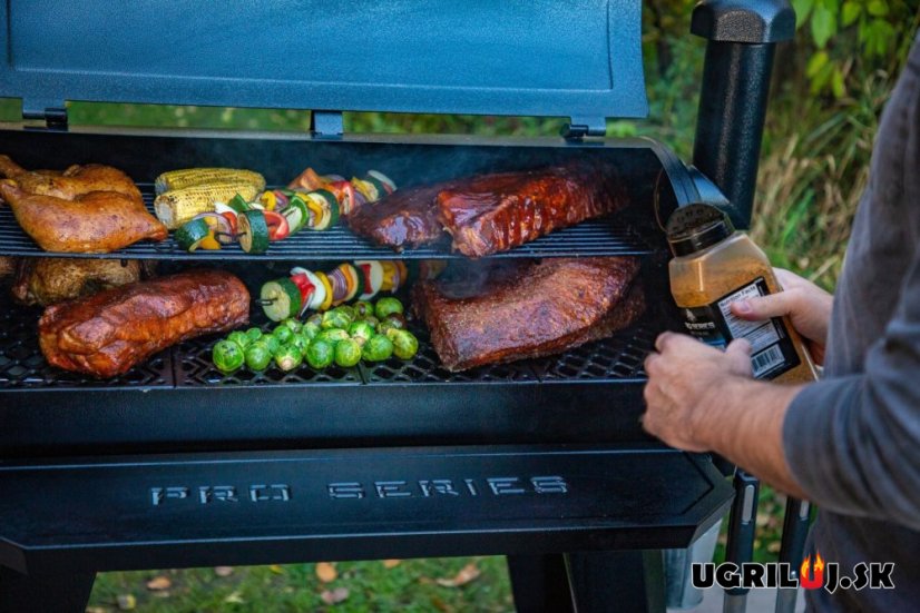 Peletový gril Pit Boss Navigator Pro Series 1600 WiFi