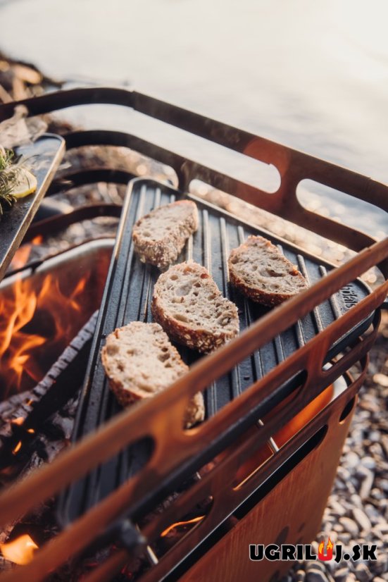 Ohnisko Höfats CUBE, rusty