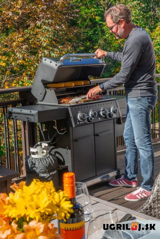 Plynový gril Broil King - Baron 490 Shadow (+Rotiséria)