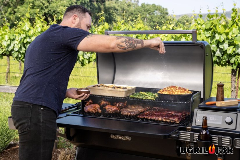 Peletový gril Traeger - IRONWOOD XL