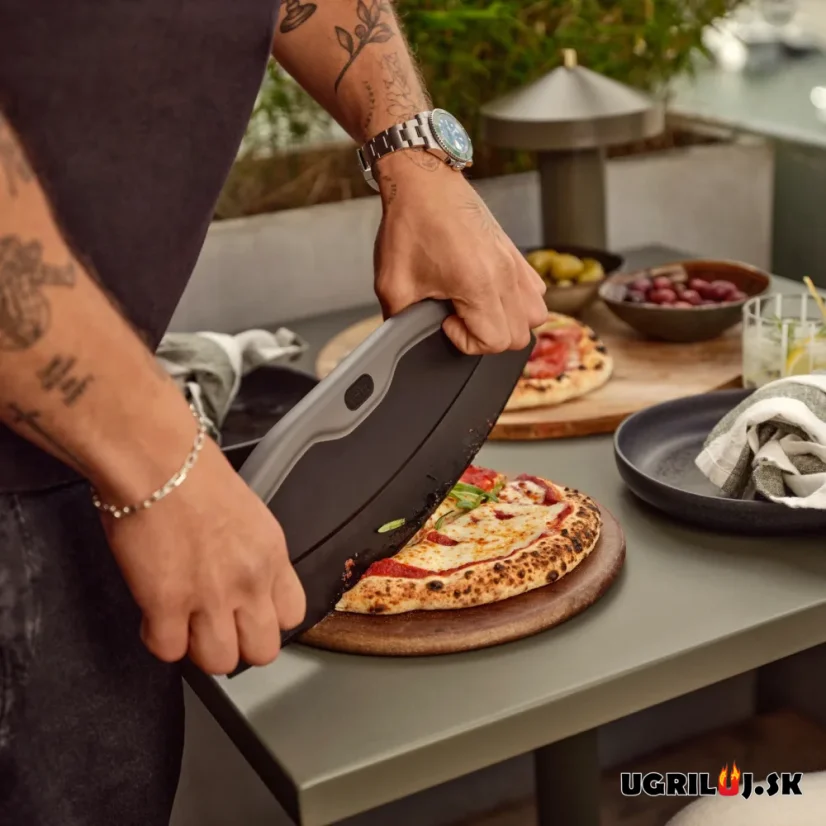 Kolébkový nůž na pizzu Witt, Pizza Rocker Cutter Black