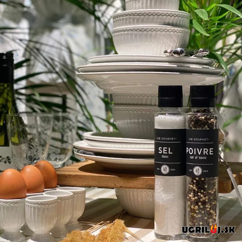 Darčeková sada čierneho a bieleho korenia a morskej soli Lie Gourmet (mlynček), 2ks