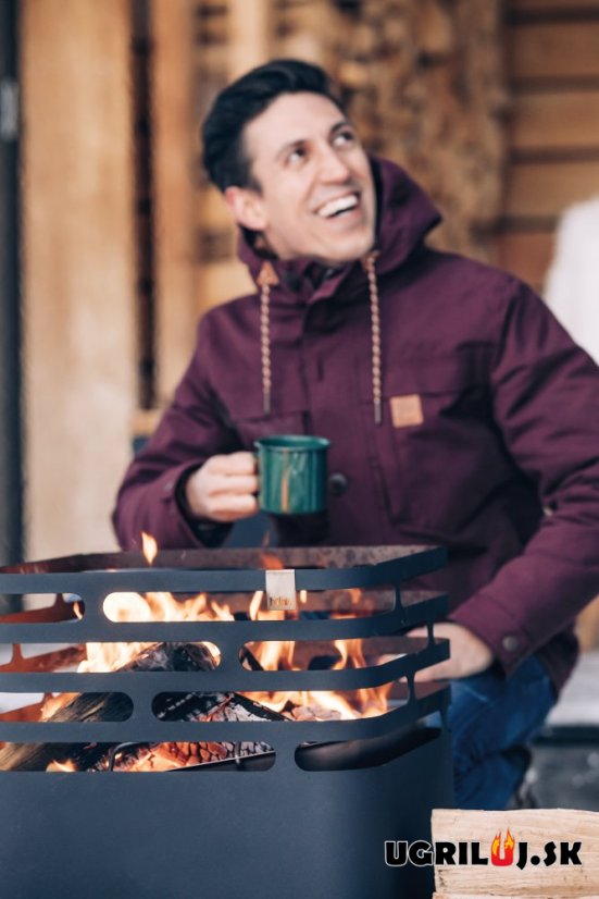 Ohnisko Höfats CUBE, čierna