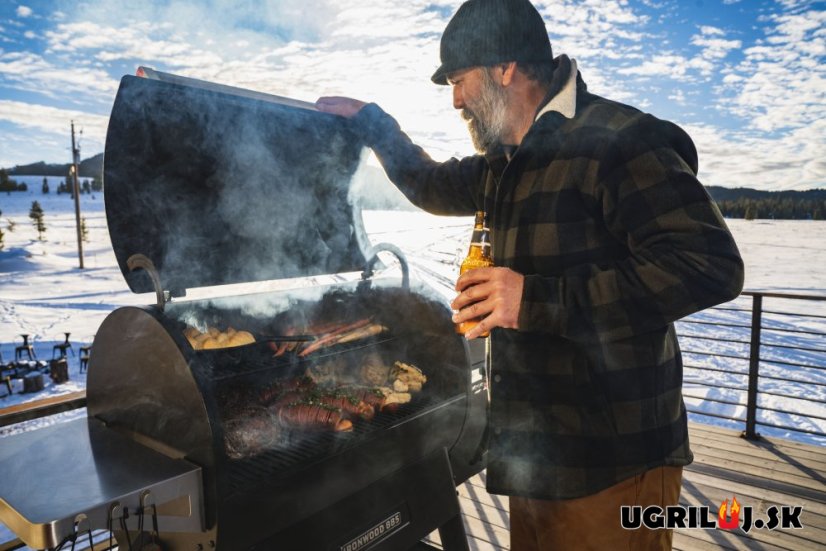 Peletový gril Traeger - IRONWOOD 885