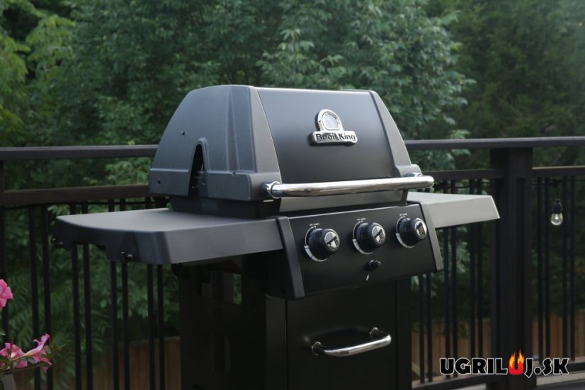 Plynový gril Broil King - Royal 320 Shadow