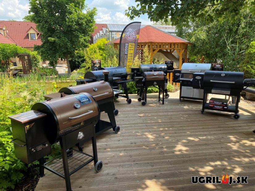 Peletový gril Pit Boss Navigator 850