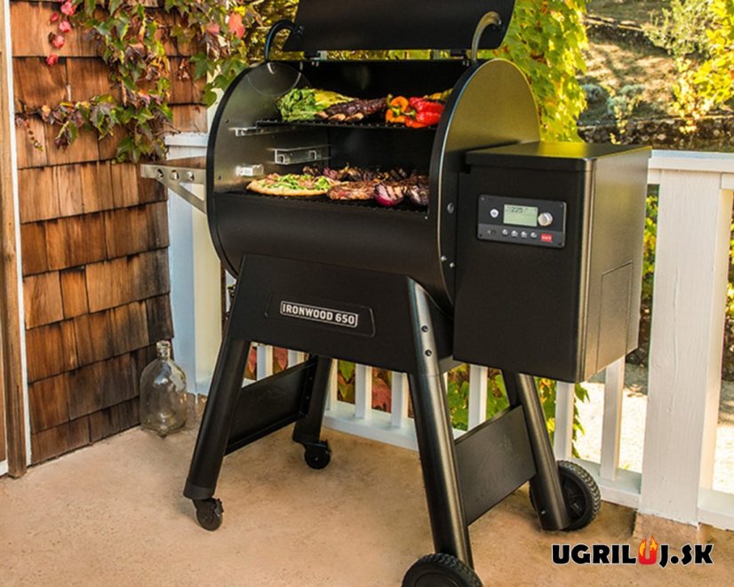 Peletový gril Traeger - IRONWOOD 650