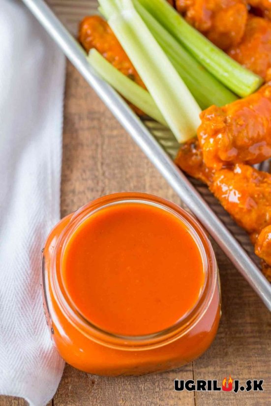 Marinovací omáčka na grilování - Anchor Bar Buffalo Sauce, 300ml