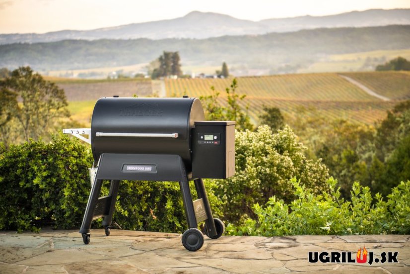 Peletový gril Traeger - IRONWOOD 885